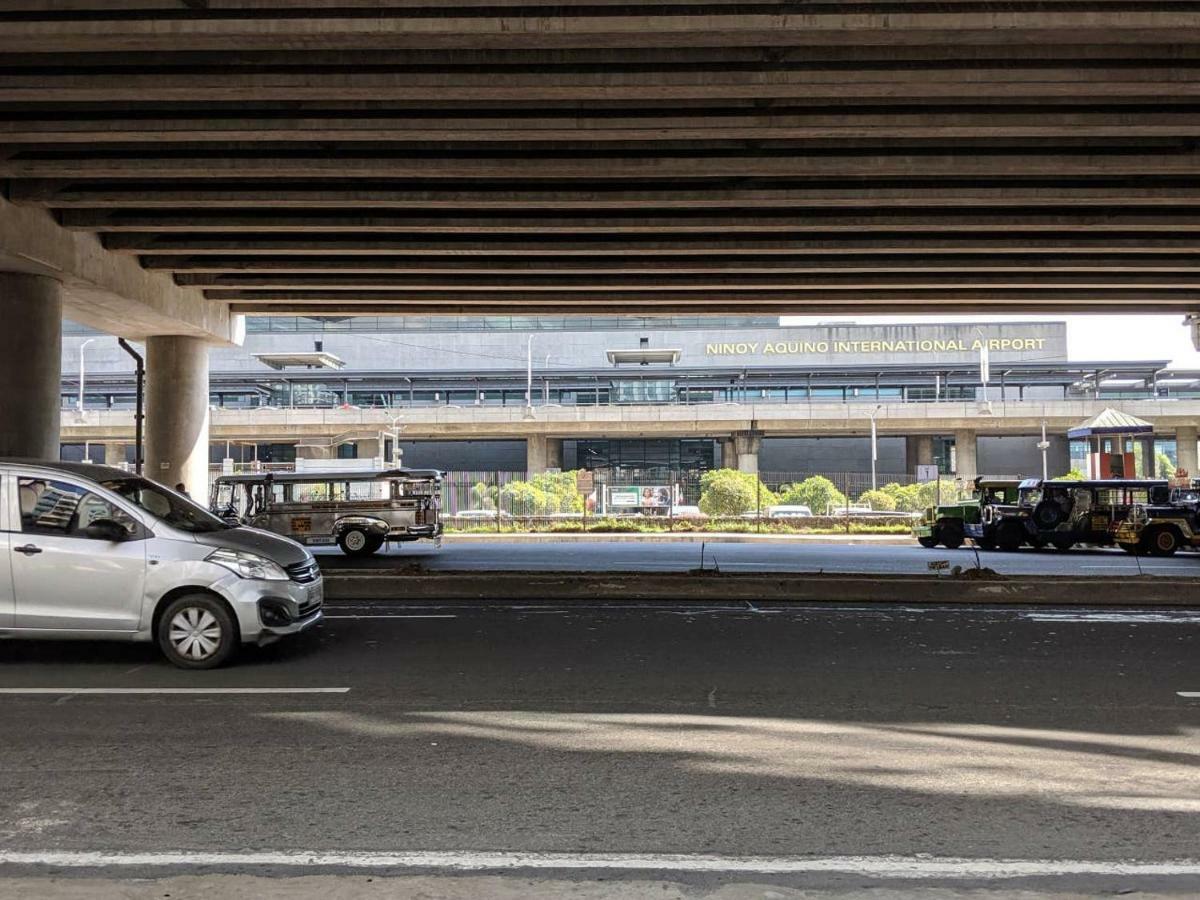 Studio Condo Naia Airport Terminal 3 Newport City Casino マニラ市 エクステリア 写真